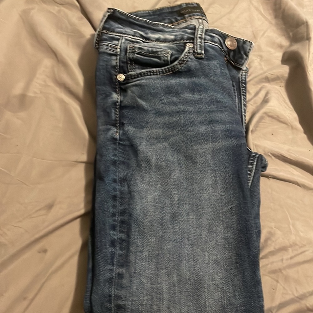 Jeans - Picture 2 of 3